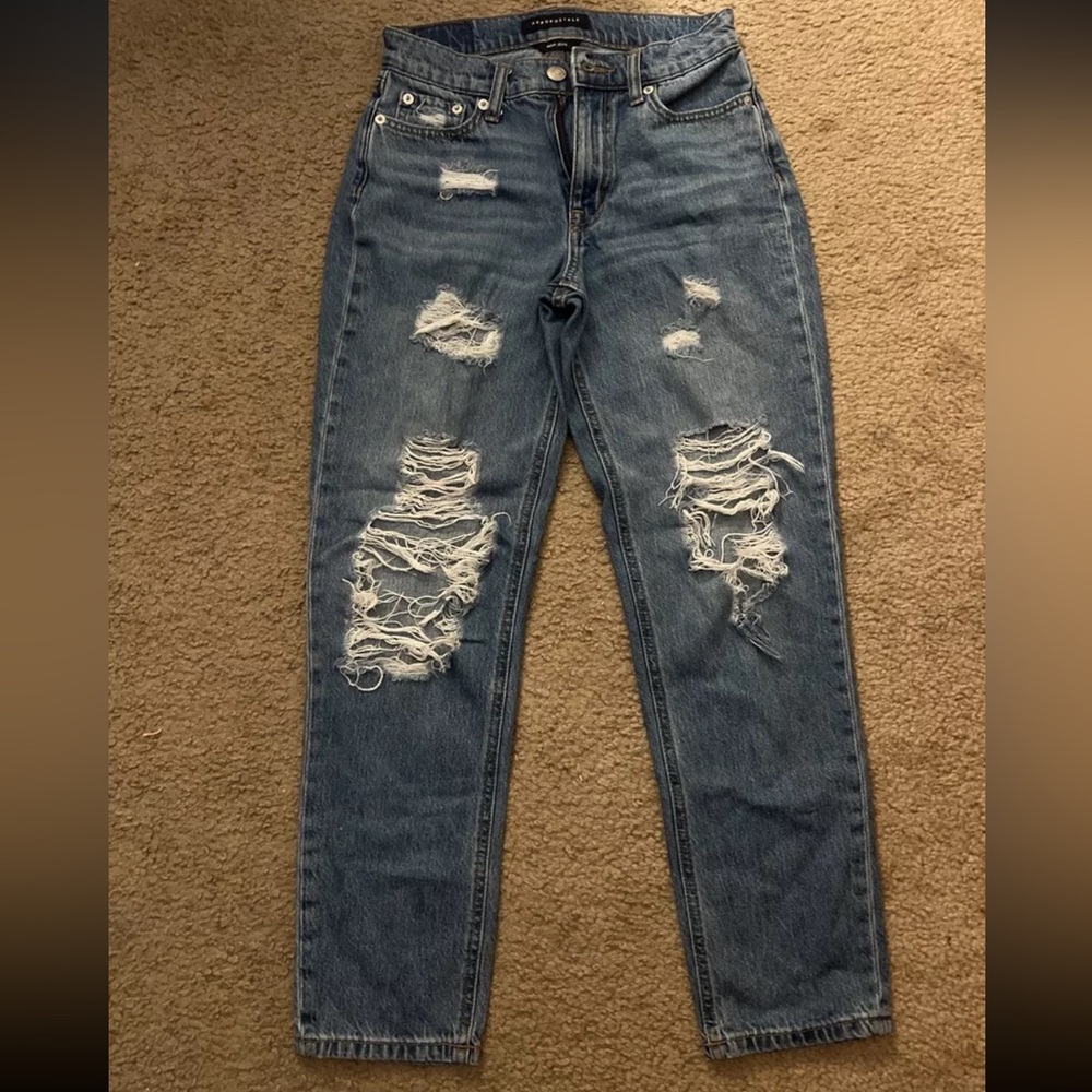 Aeropostale Ripped Mom Jeans